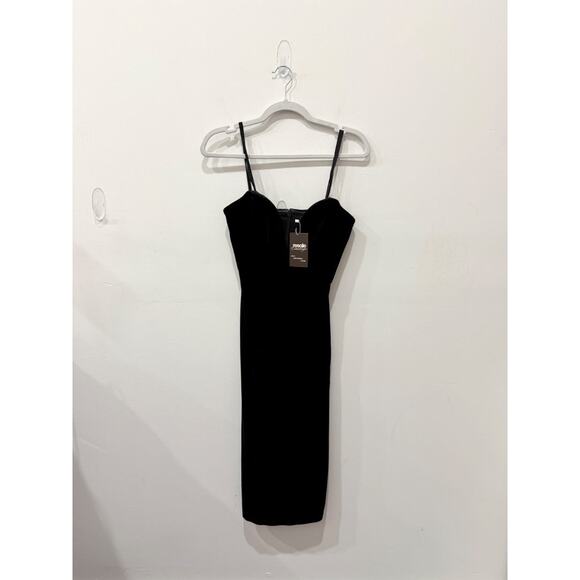 BCBGMaxazria Velvet Sleeveless Spaghetti Strap Deep V-Neck Midi Dress Black US 4 - Picture 1 of 4